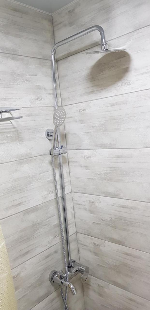 Apartament Shushana Батуми Екстериор снимка